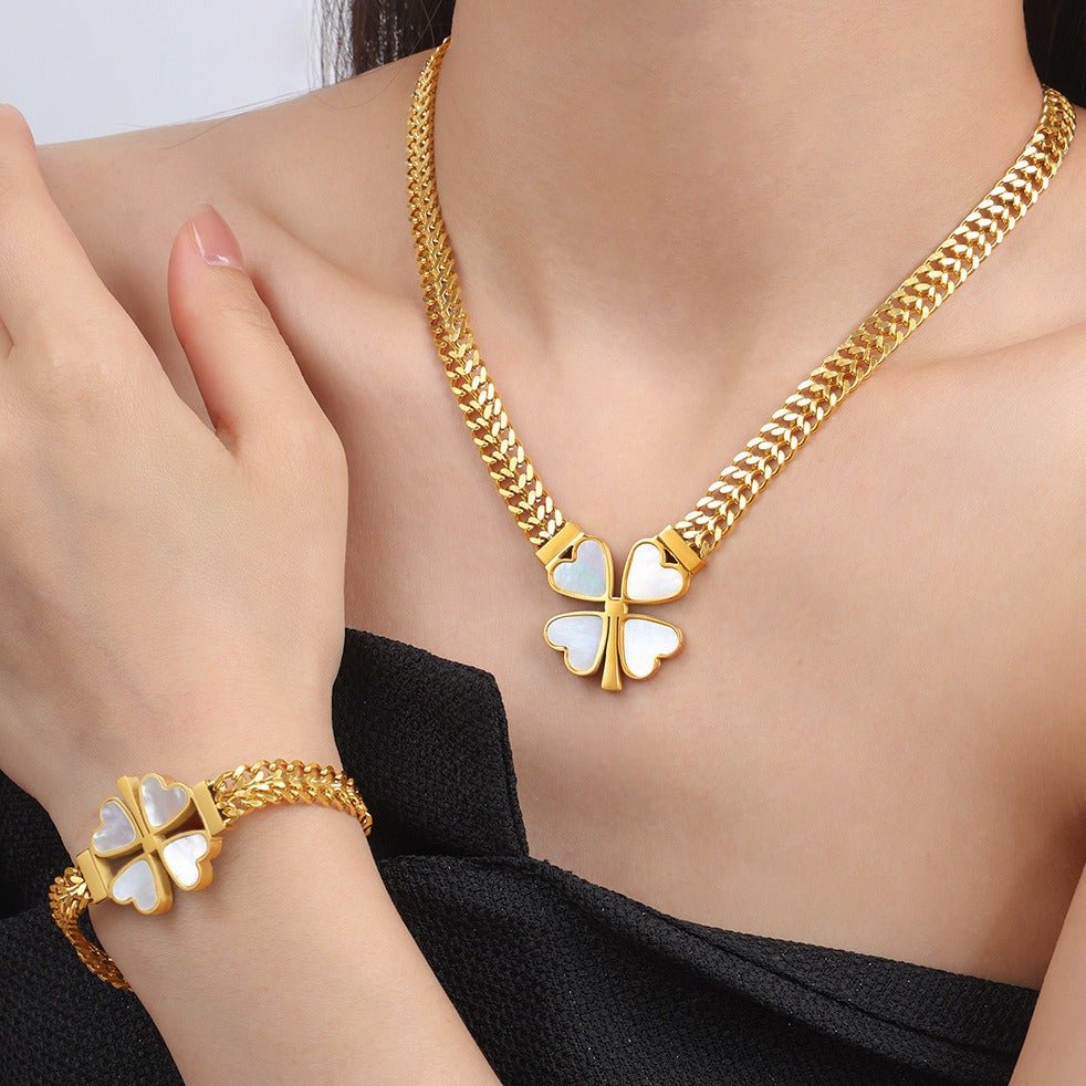 Four - leaf Flower Set - jewelry - Nuran Prestige - Necklace - Gold - White sea shells